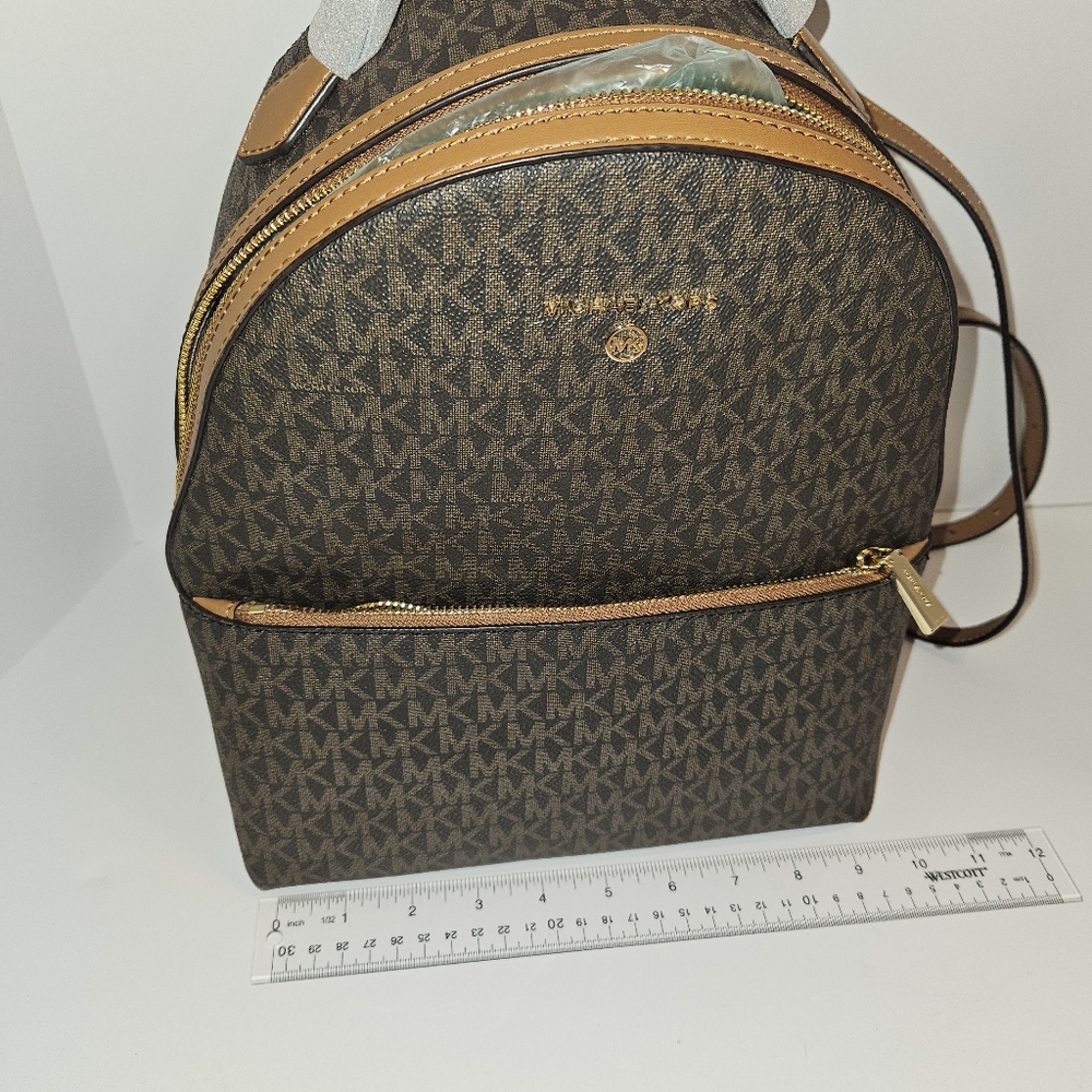 Michael Kors Backpack NWT - Picture 7 of 7